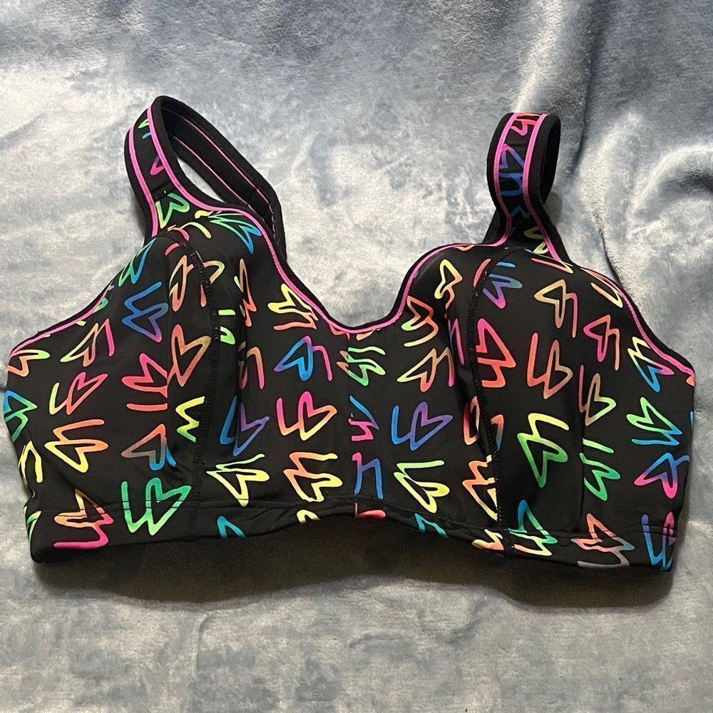 Cacique Black Multicolor Patterned Sport Bra